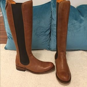 Frye Molly boots
